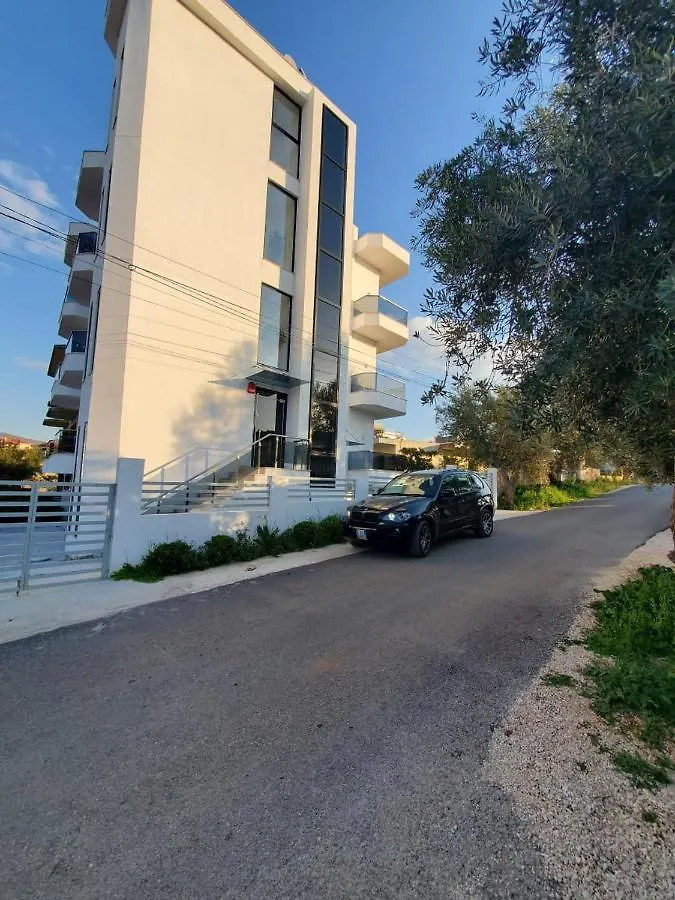 Gl Hotel Ksamil