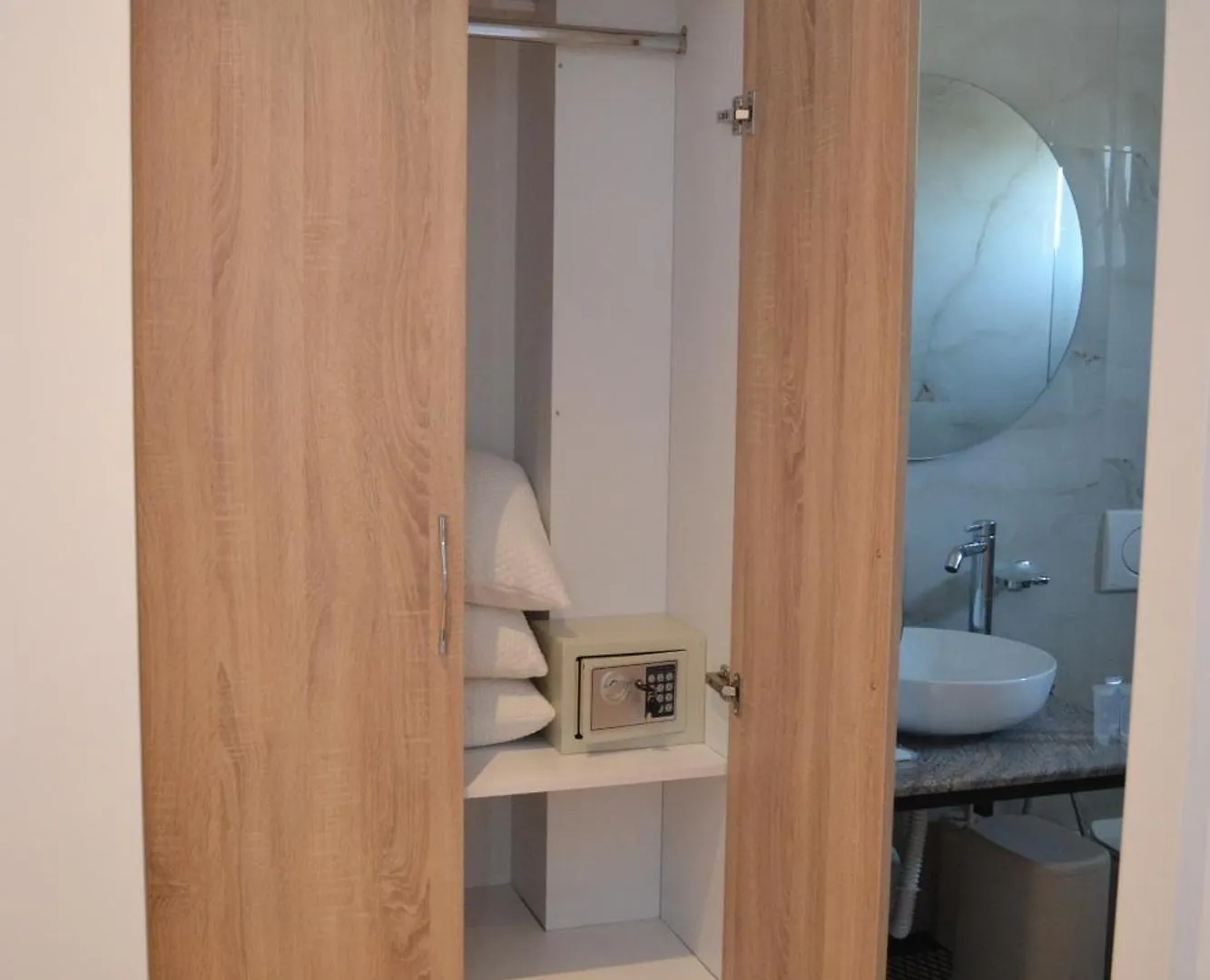 Gl Hotel Ksamil Albania