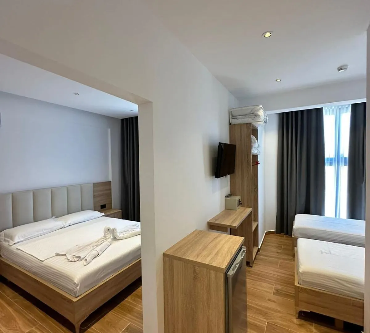 Gl Hotel 사밀 0*,